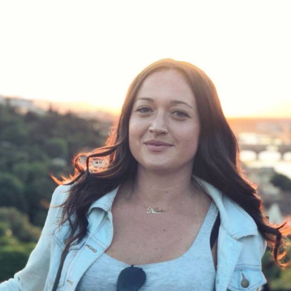 Meet your Posher, Natalie
